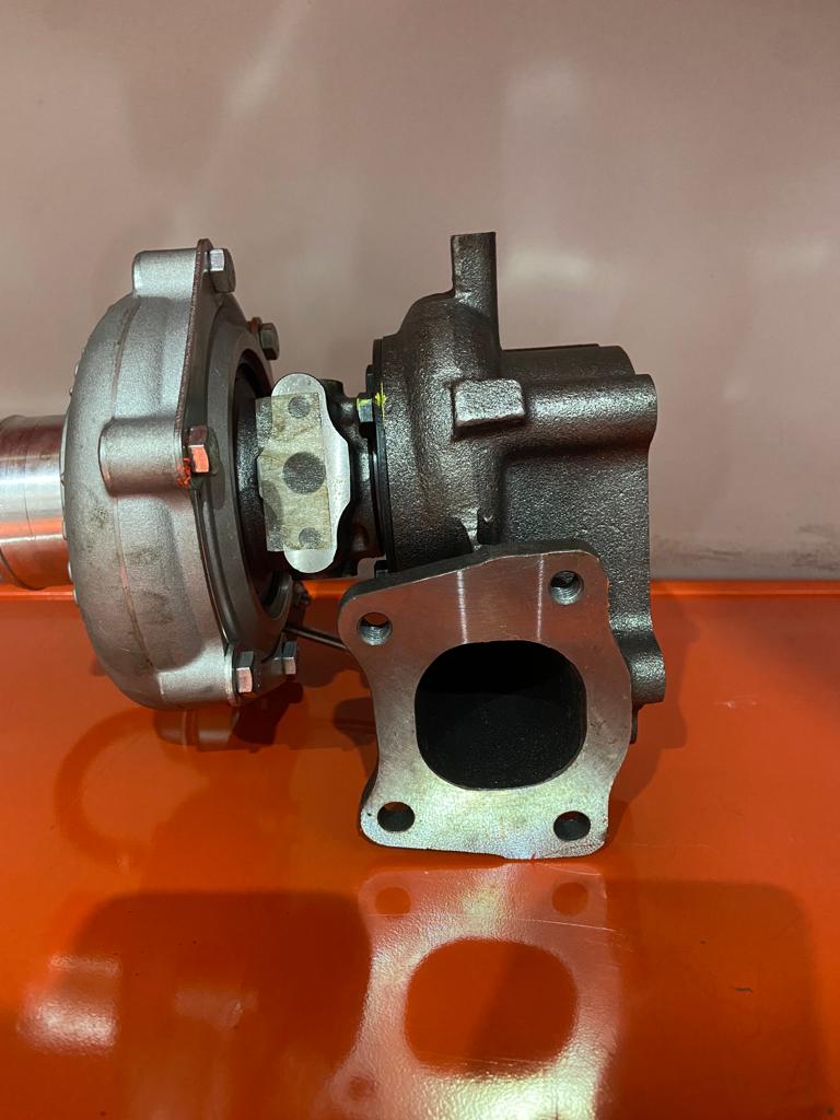 Engine Parts_ Turbo Charger FTR V1 تيربو تشارجر فئة 1