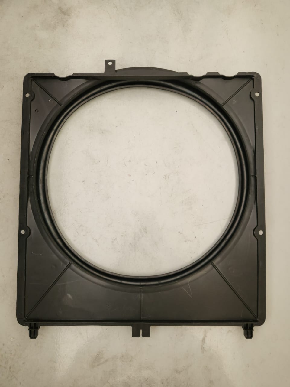 Engine Parts_ Radiator Cover غطاء الرادييتور