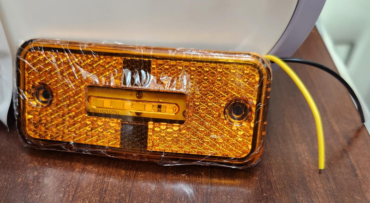Accessories_ Side Market Light small v27 orange اضواء زينة جانبية فئة 27 برتقالي