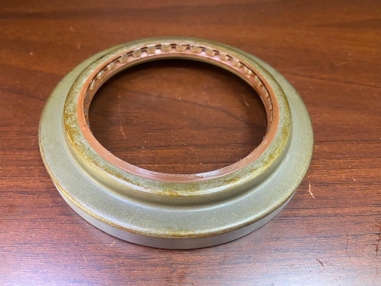 Bearing_ SEAL; OIL,RR HUB,INNER سيلات خلفي داخلي