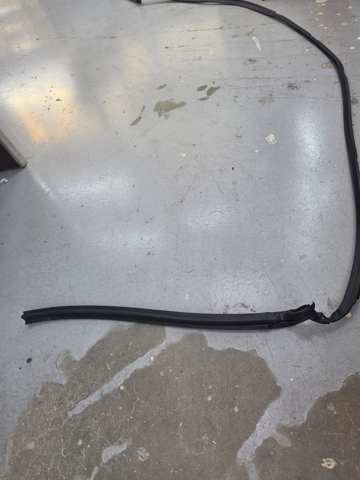 Ex Body_ Front panel rubber ربل الصاجة